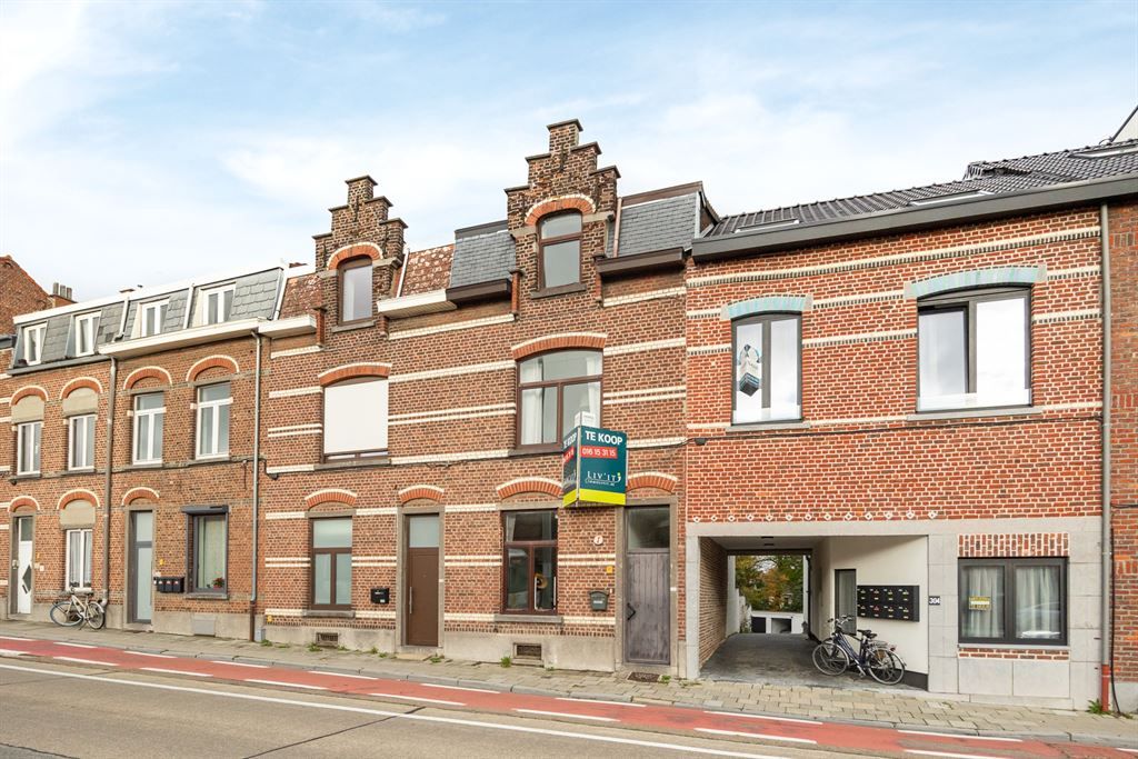 Charmante woning met stadstuin - de ideale starterswoning foto {{pictureIndex}}