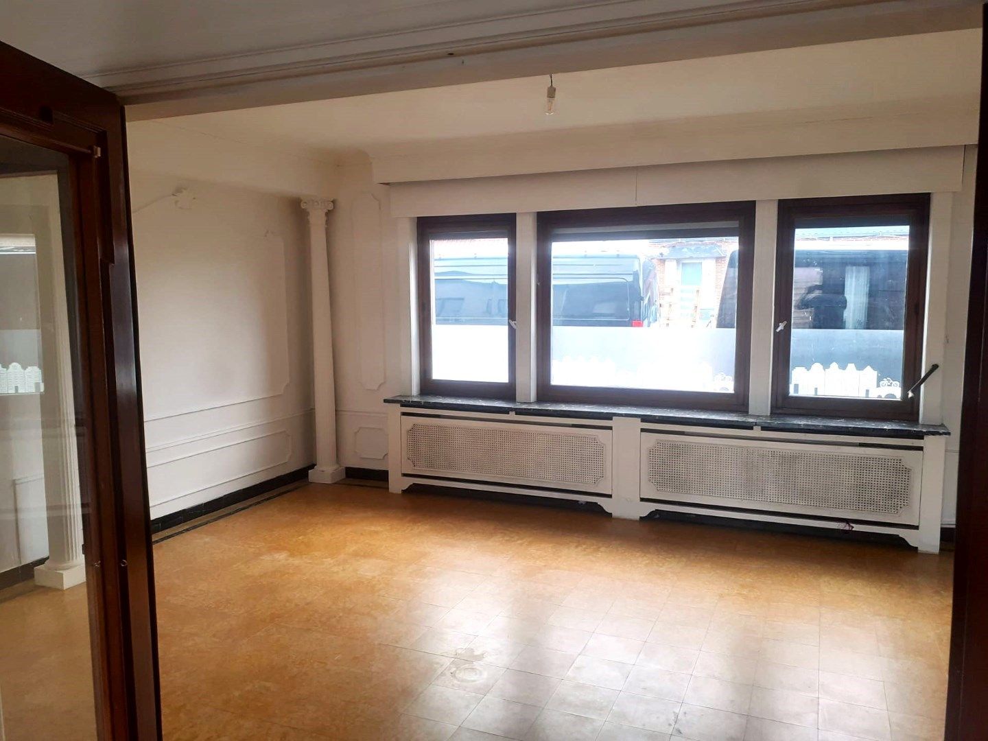 Zeer ruim gelijkvloers appartement met 3 slaapkamers / 2 badkamers & tuin - 175m² foto 5