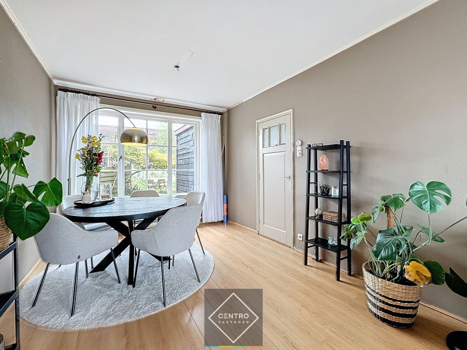 Charmant gelegen woning met 3 slpks en tuin! foto 6