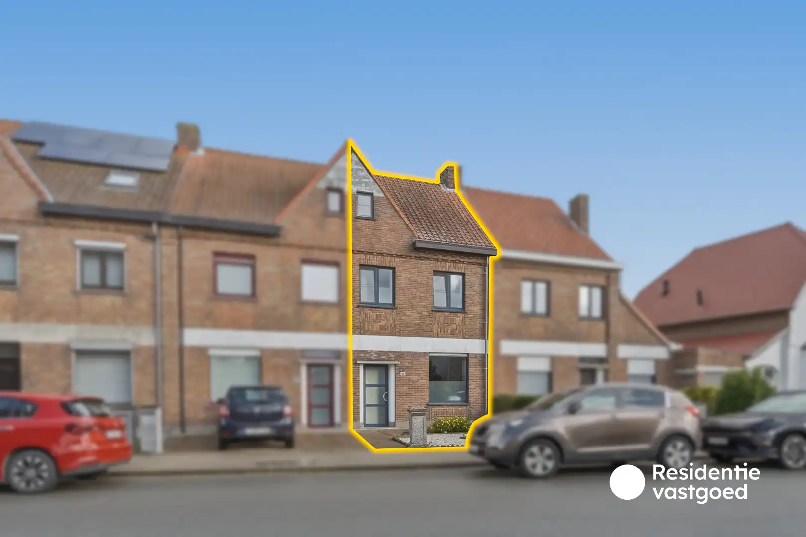 Gezellige woning met diepe tuin en 3 kamers nabij centrum Oudenburg foto 2