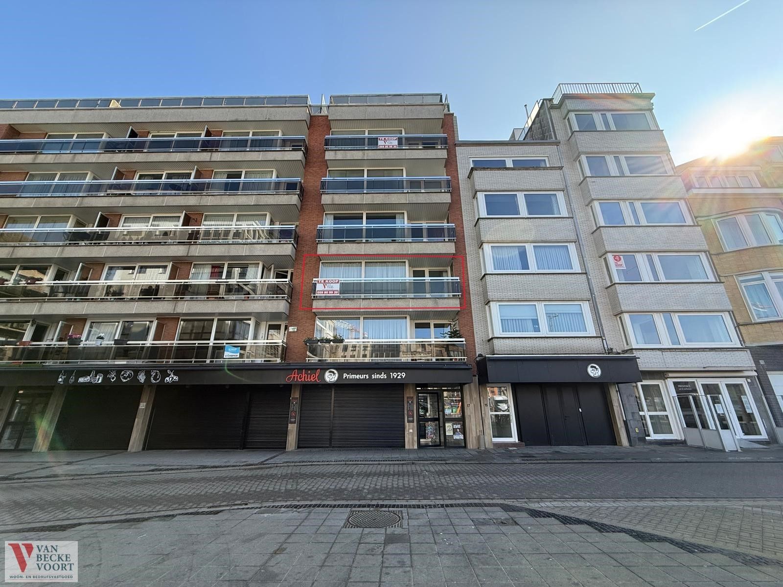 Vernieuwd appartement aan het Mijnplein foto {{pictureIndex}}