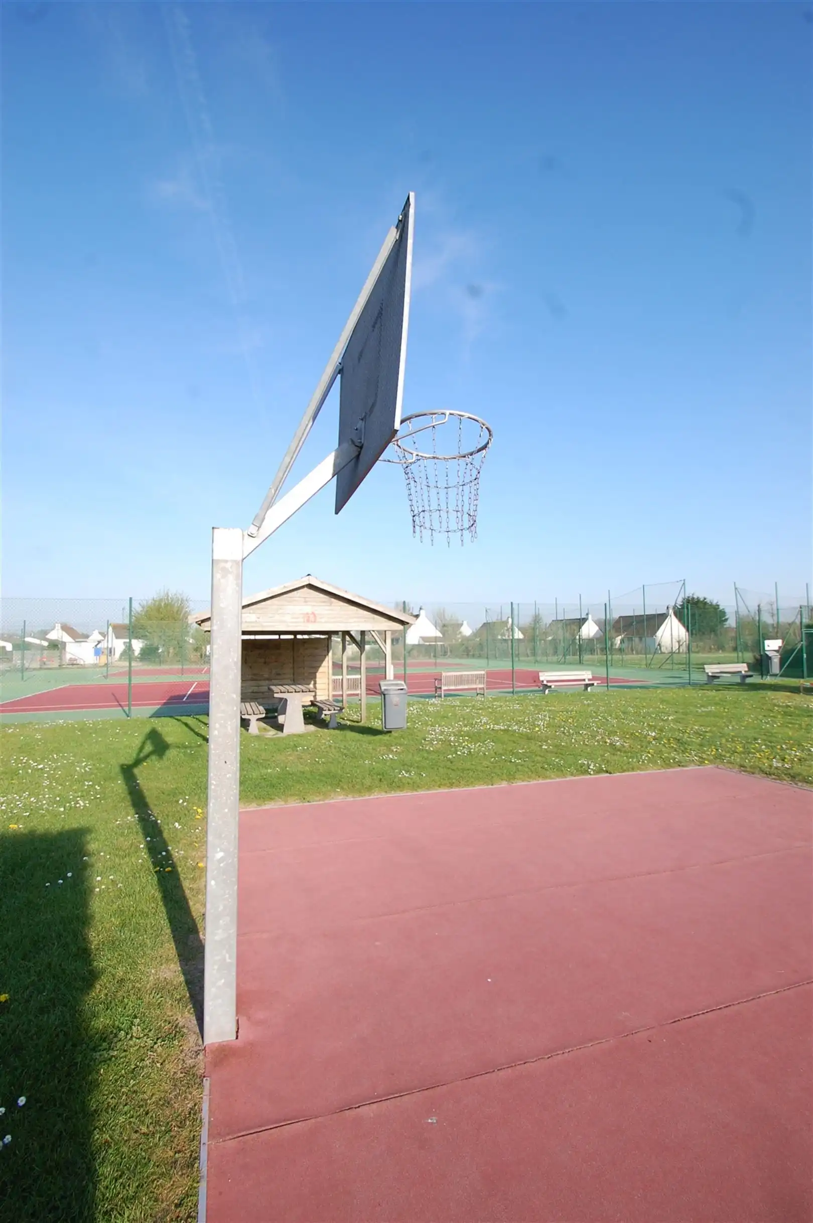 Mooi bemeubelde woning foto 22