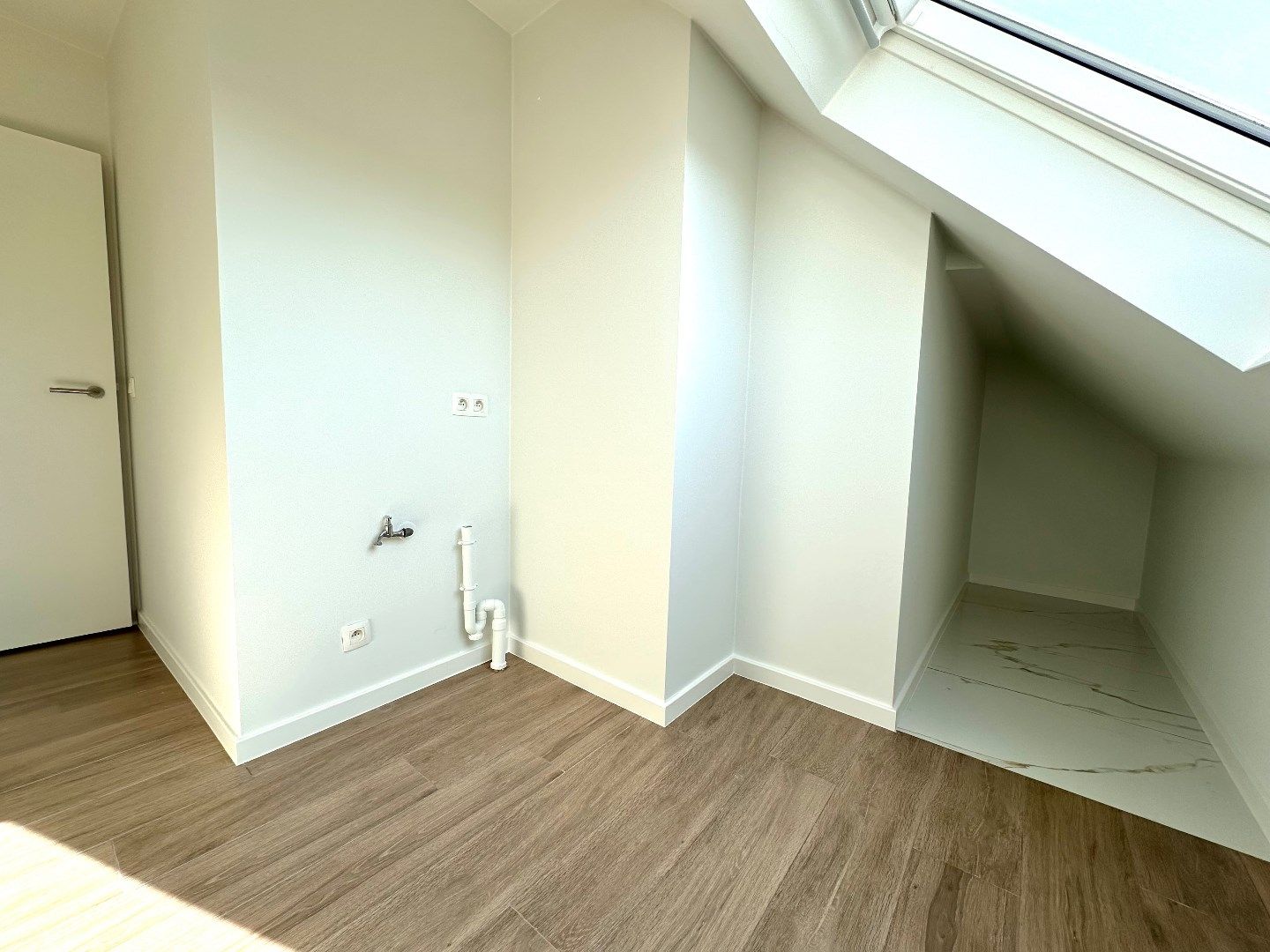 Stijlvol en Instapklaar Duplexappartement met twee slaapkamers in Tongeren foto 11