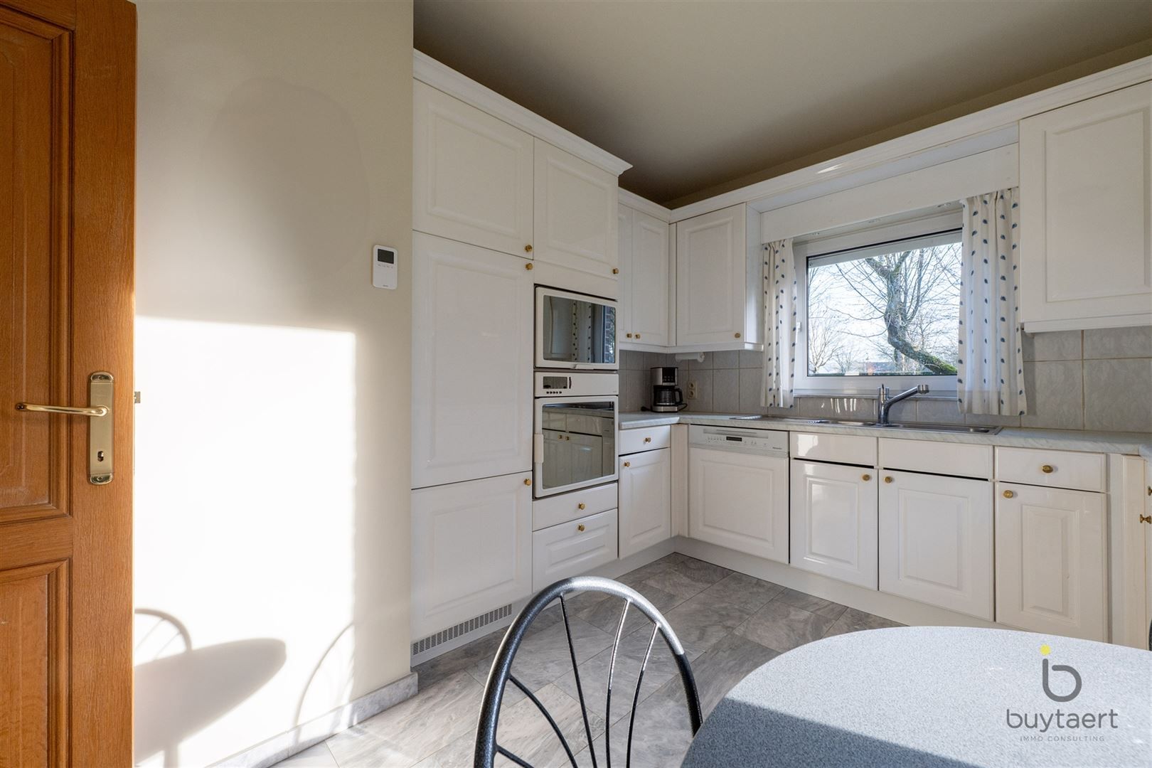 Verzorgde HOB nabij dorp Halle-Zoersel! foto 11