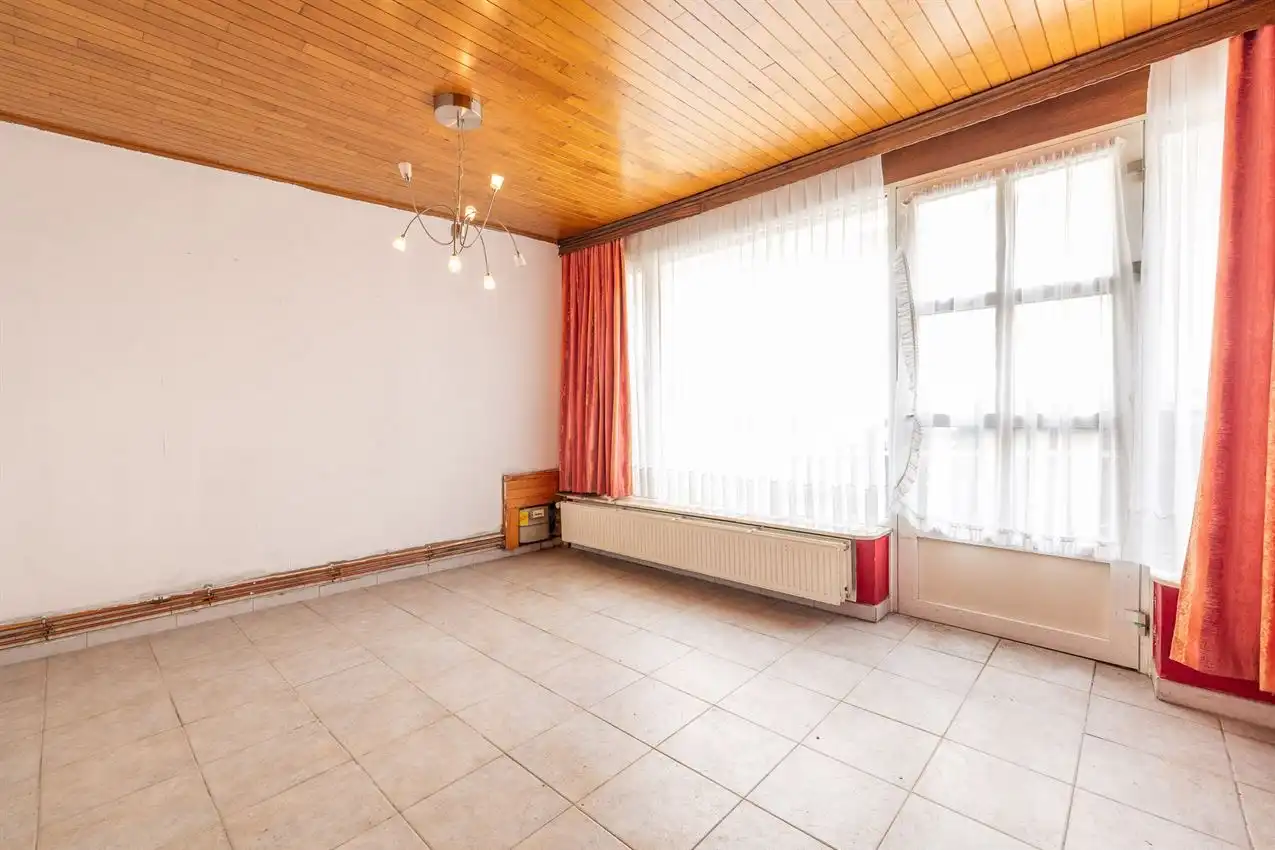 Op te frissen stadswoning met 4slk.  foto 4