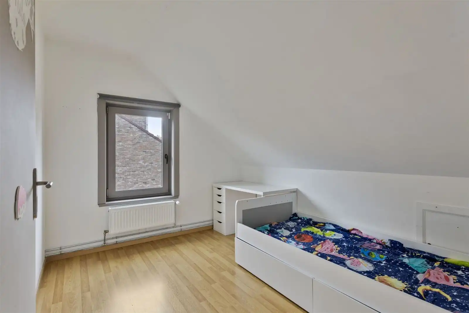 Woning gelegen in een doodlopende straat met 3 slaapkamers te Beersel  foto 18