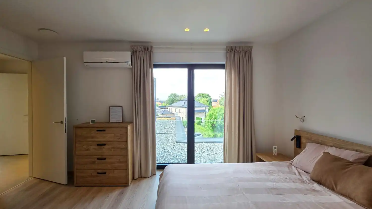 Luxe penthouse op toplocatie in Bree foto 21
