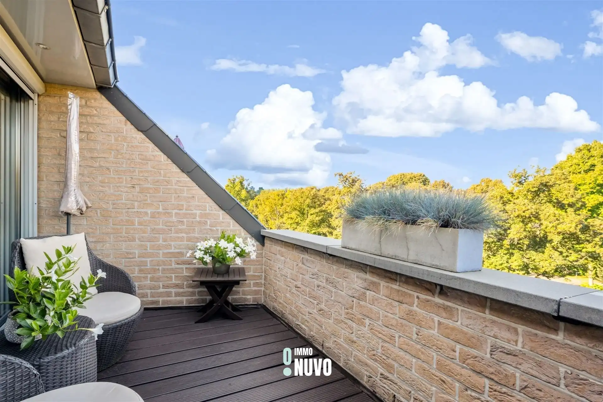 Penthouse met veel lichtinval en indrukwekkend uitzicht foto 17