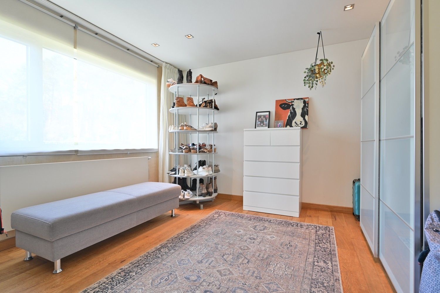 Moderne split-level bungalow met 4 slaapkamers en 2 badkamers, op prachtige bosrijke locatie te Lanaken-Neerharen foto 19