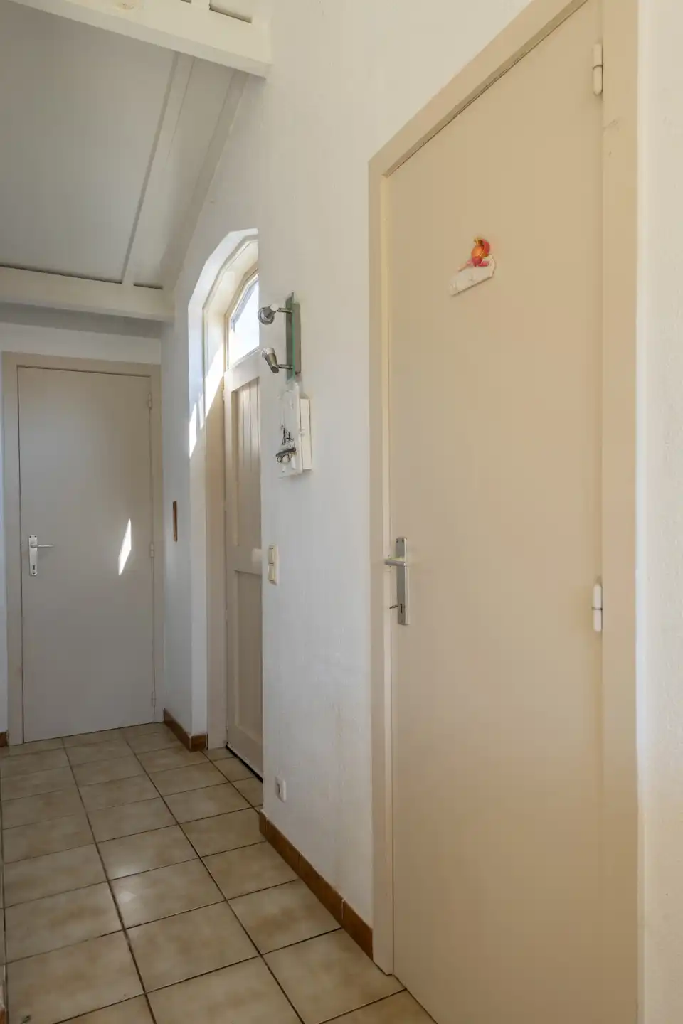 Charmant duinenhuisje aan natuurreservaat – 2 slaapkamers, tuin & parking. foto 12