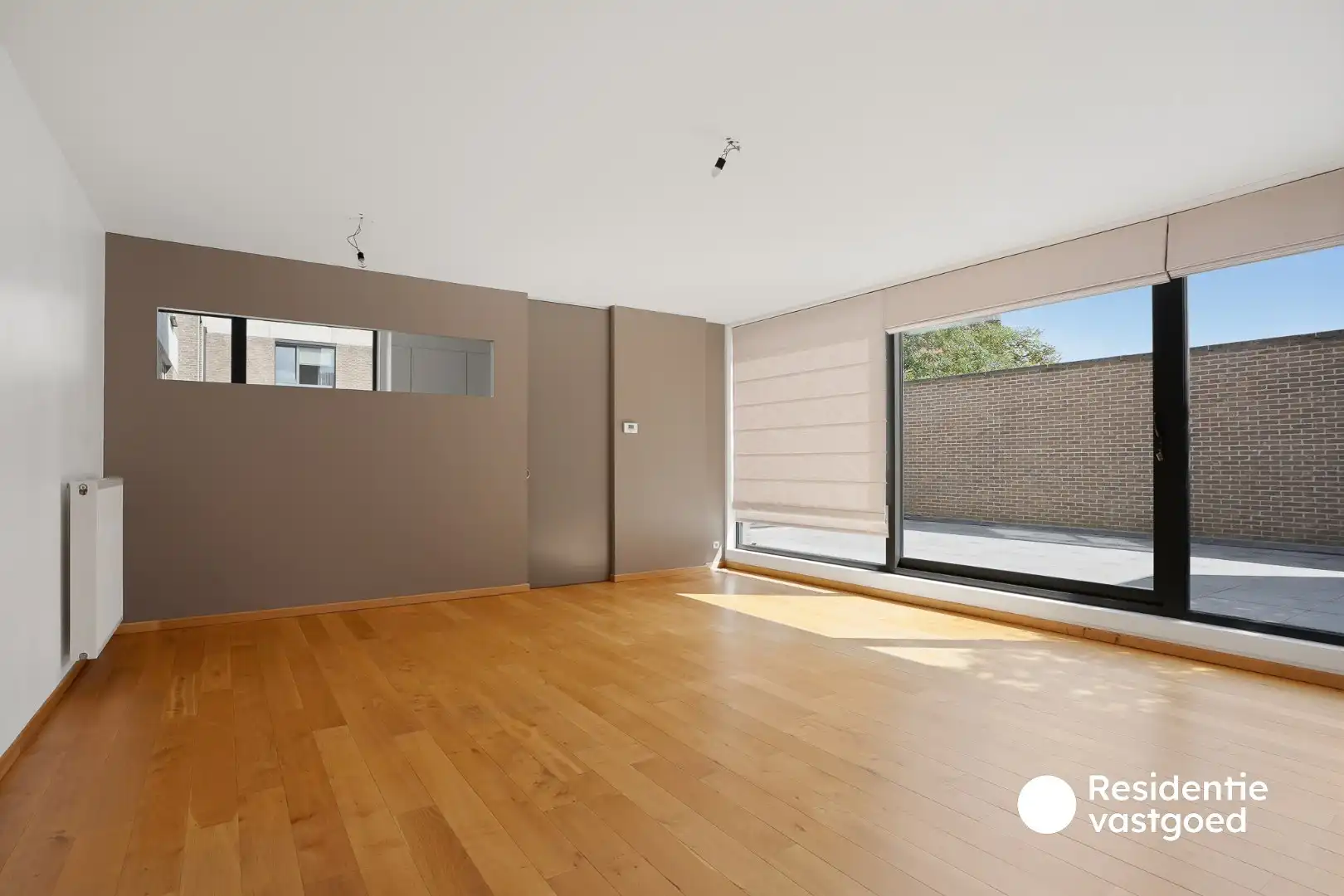 Ruim appartement met staanplaats en terras (46 m²!) aan het Koningin Astridpark foto 4