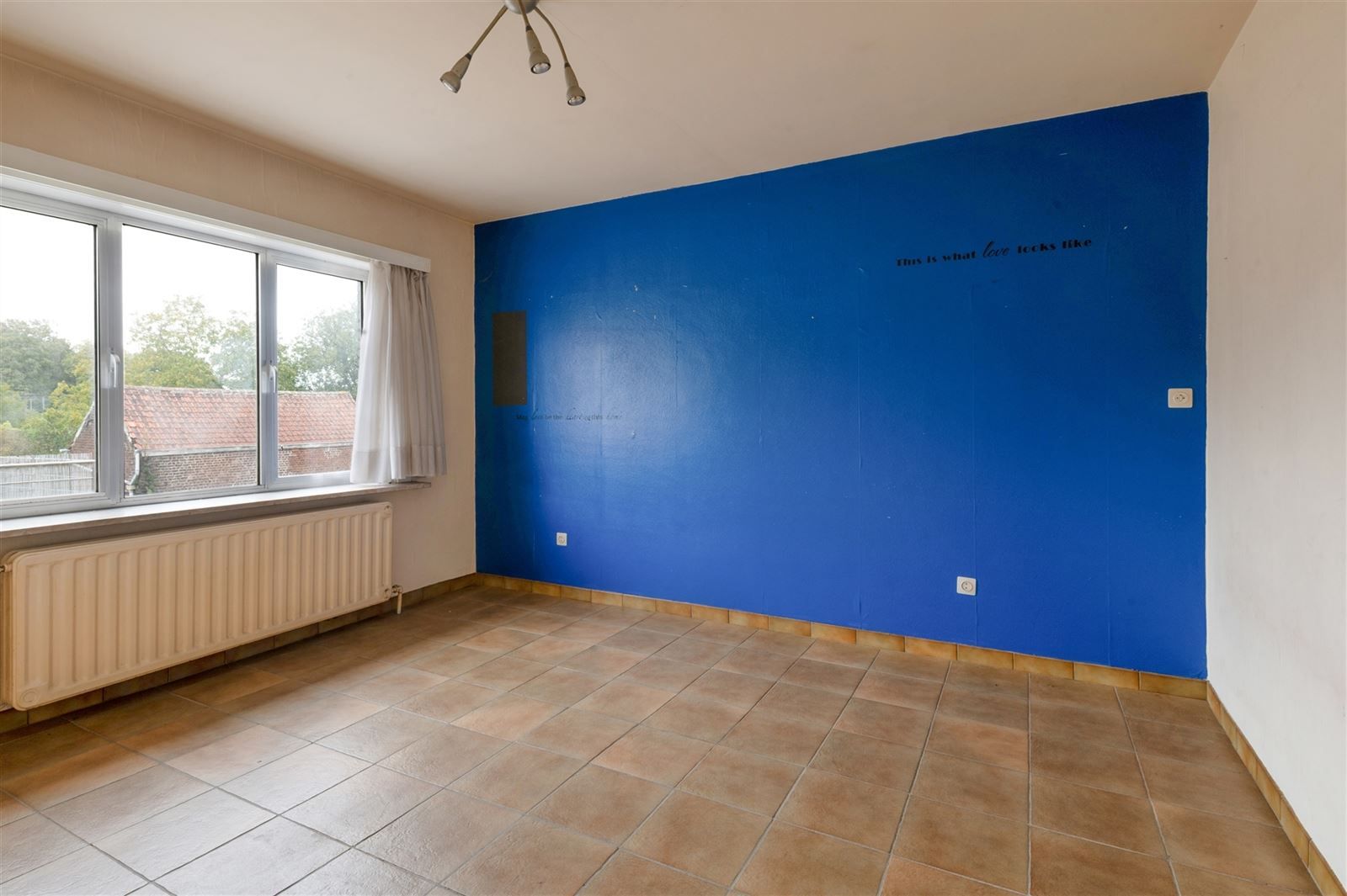 Handelswoning met appartement, garage en parkeerplaats foto 13