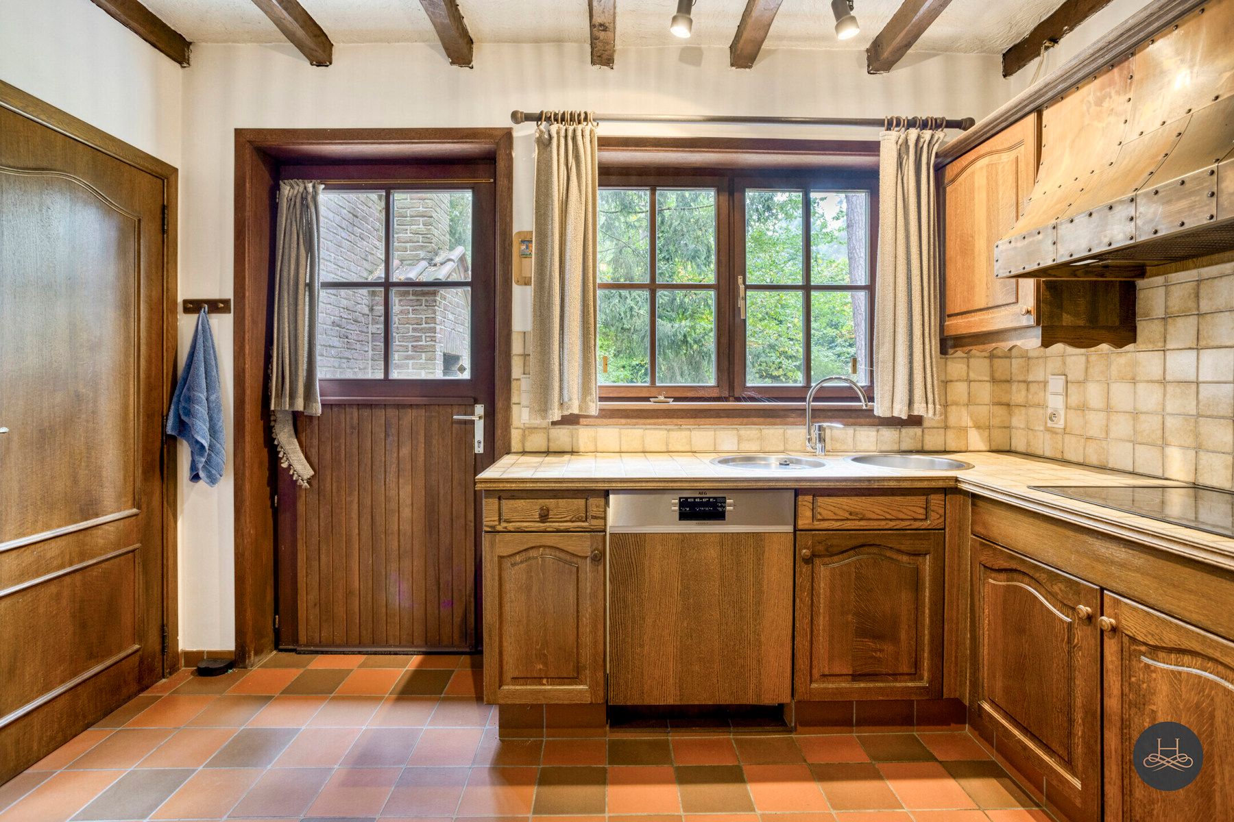 Gezellige open woning met fantastische bereikbaarheid foto 13