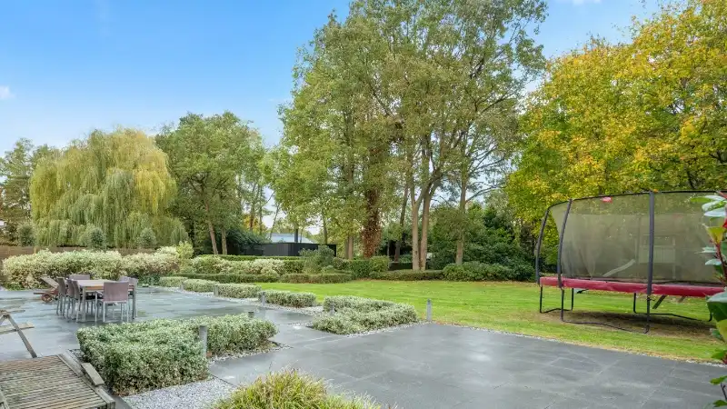 Zeer ruime villa van 432m² op 21 are vlakbij golf-en meerdomein foto 26