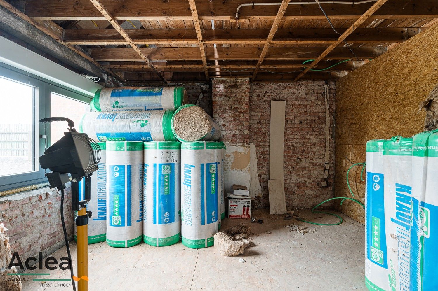 Renovatieproject op een perceel van 645m² met open zichten foto 11