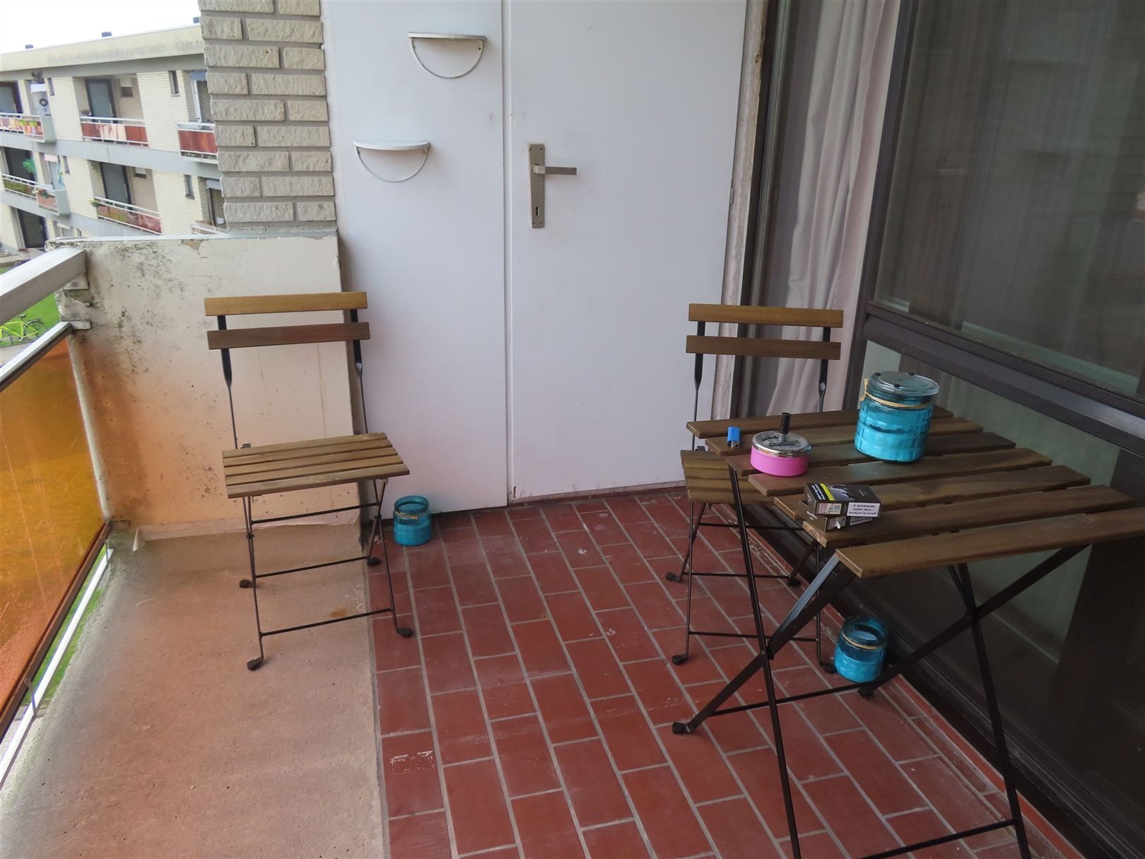 Instapklaar 2 slaapkamerappartement mét terras! foto 12