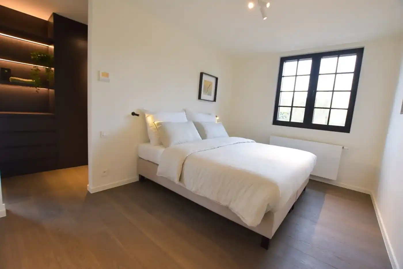 Compleet gerenoveerde villa aan de rand van het Zoute. foto 10