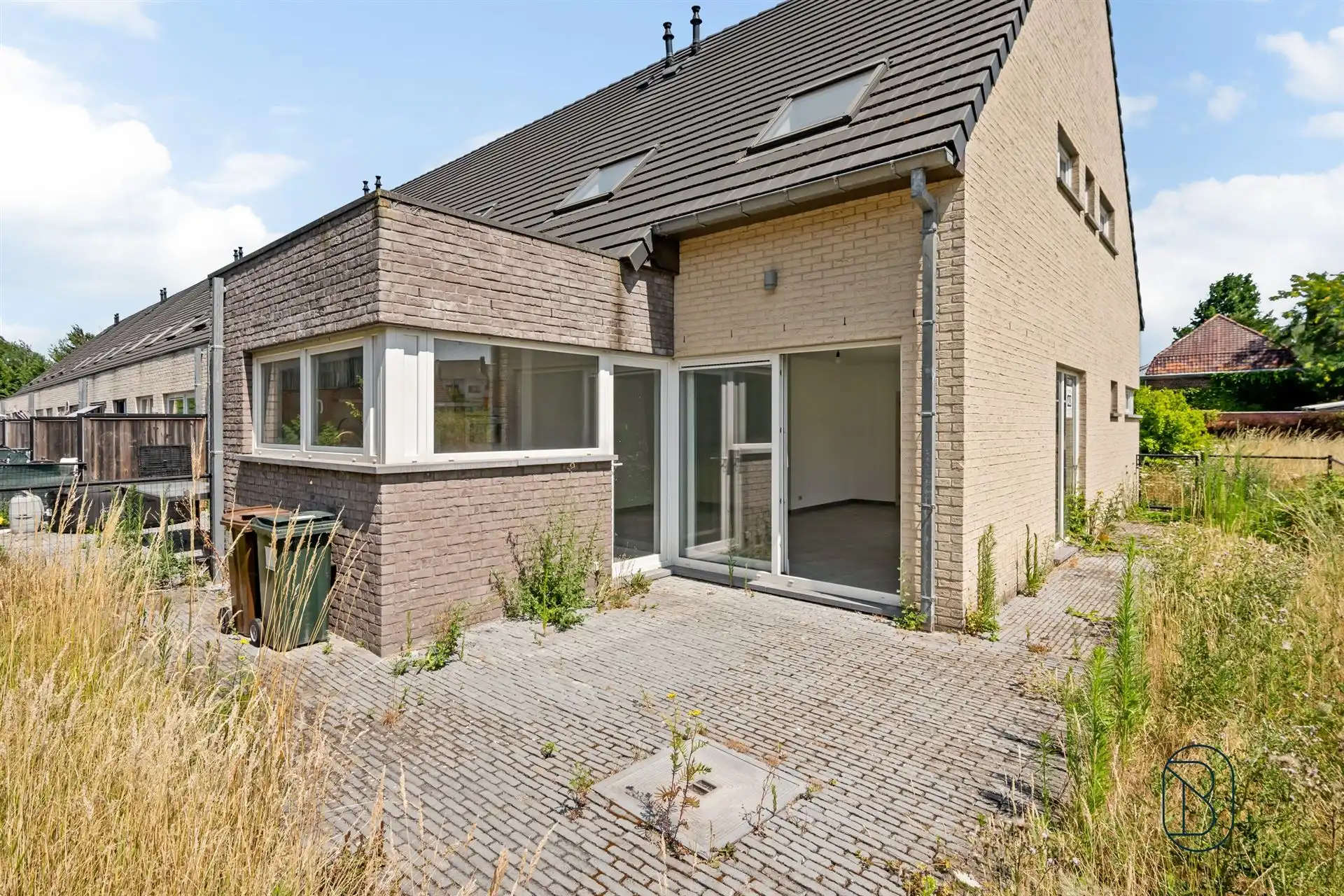 Instapklare HOB met zonnige tuin en 3 SLK! foto 9