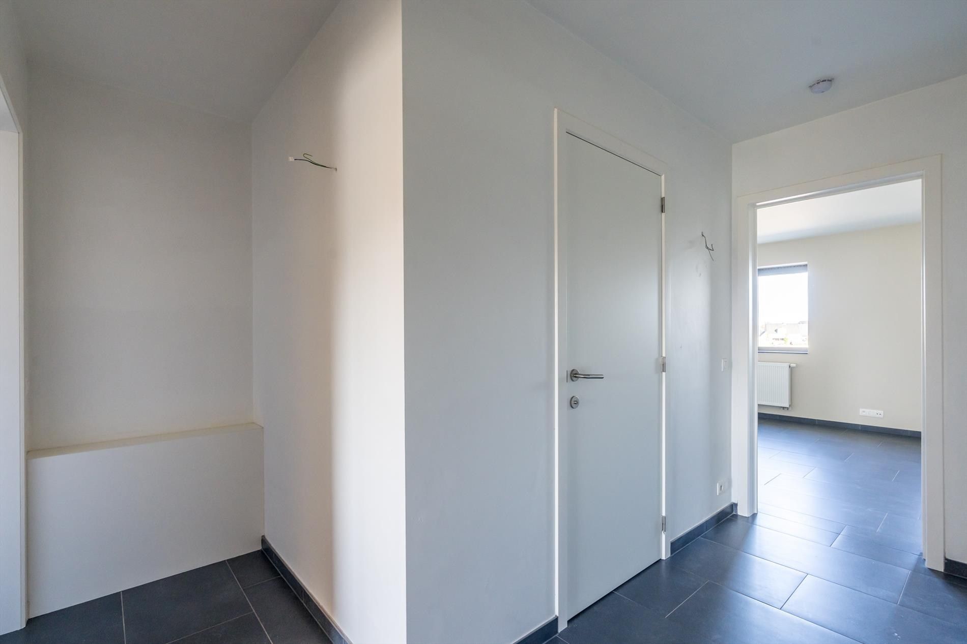 Ruime instapklare woning met 4 slpks nabij het centrum van Balen ! foto 11