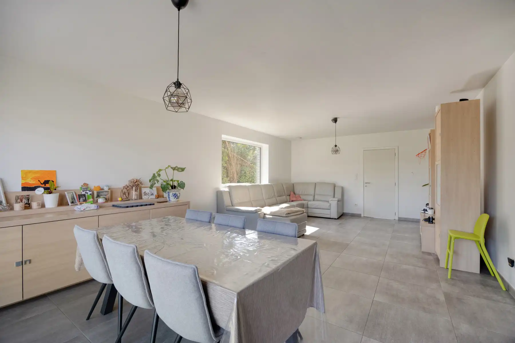 Leemans immobiliën biedt u deze uitzonderlijk ruime en energiezuinige woning aan in Merchtem! foto 8