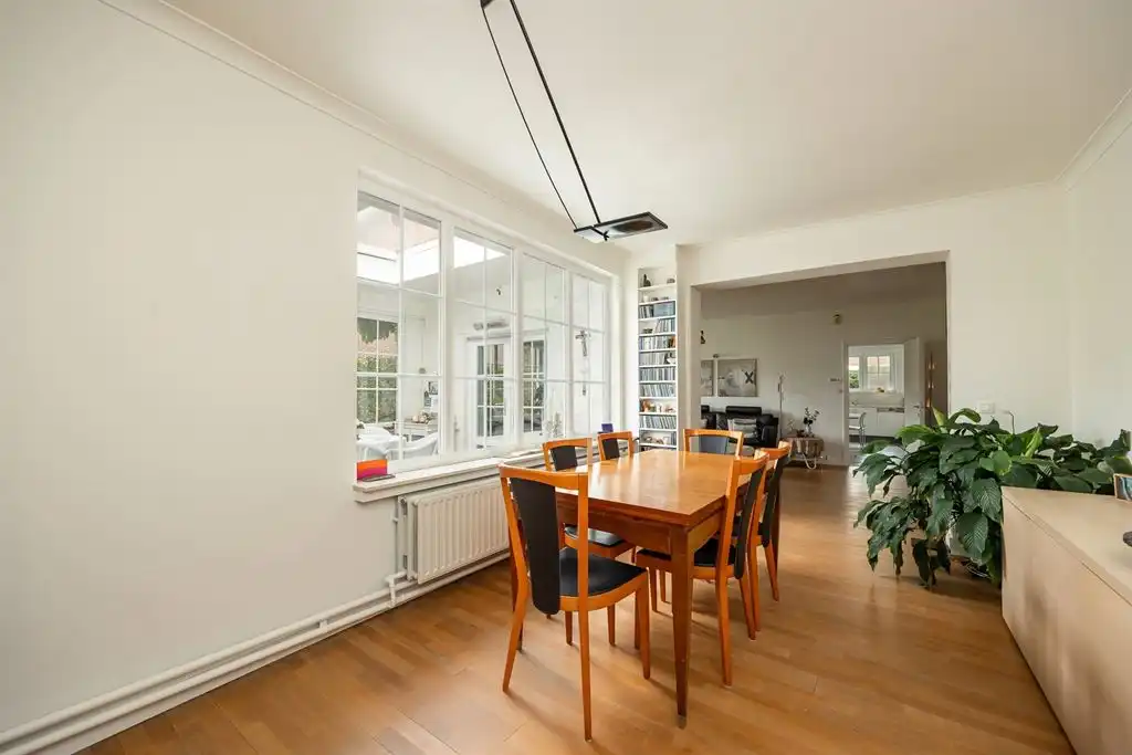 Charmante halfopen woning met grote tuin te Turnhout foto 3