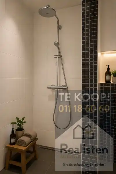 Zongericht appartement met 4 slaapkamers, terras en ruimte! foto 47
