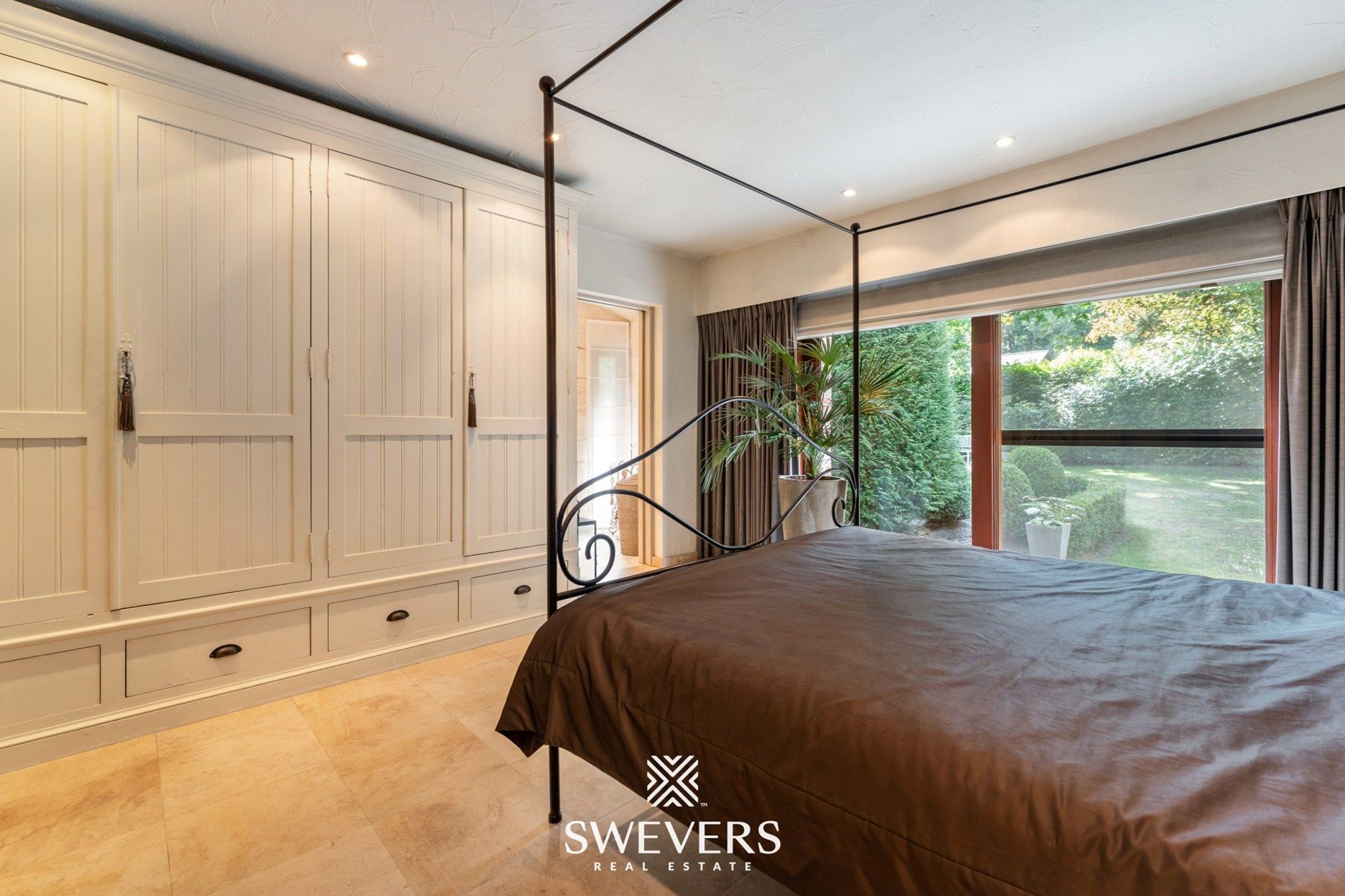 Exclusieve villa in Zuid-Franse stijl omgeven door groen in residentiële wijk Kayenberg foto 22