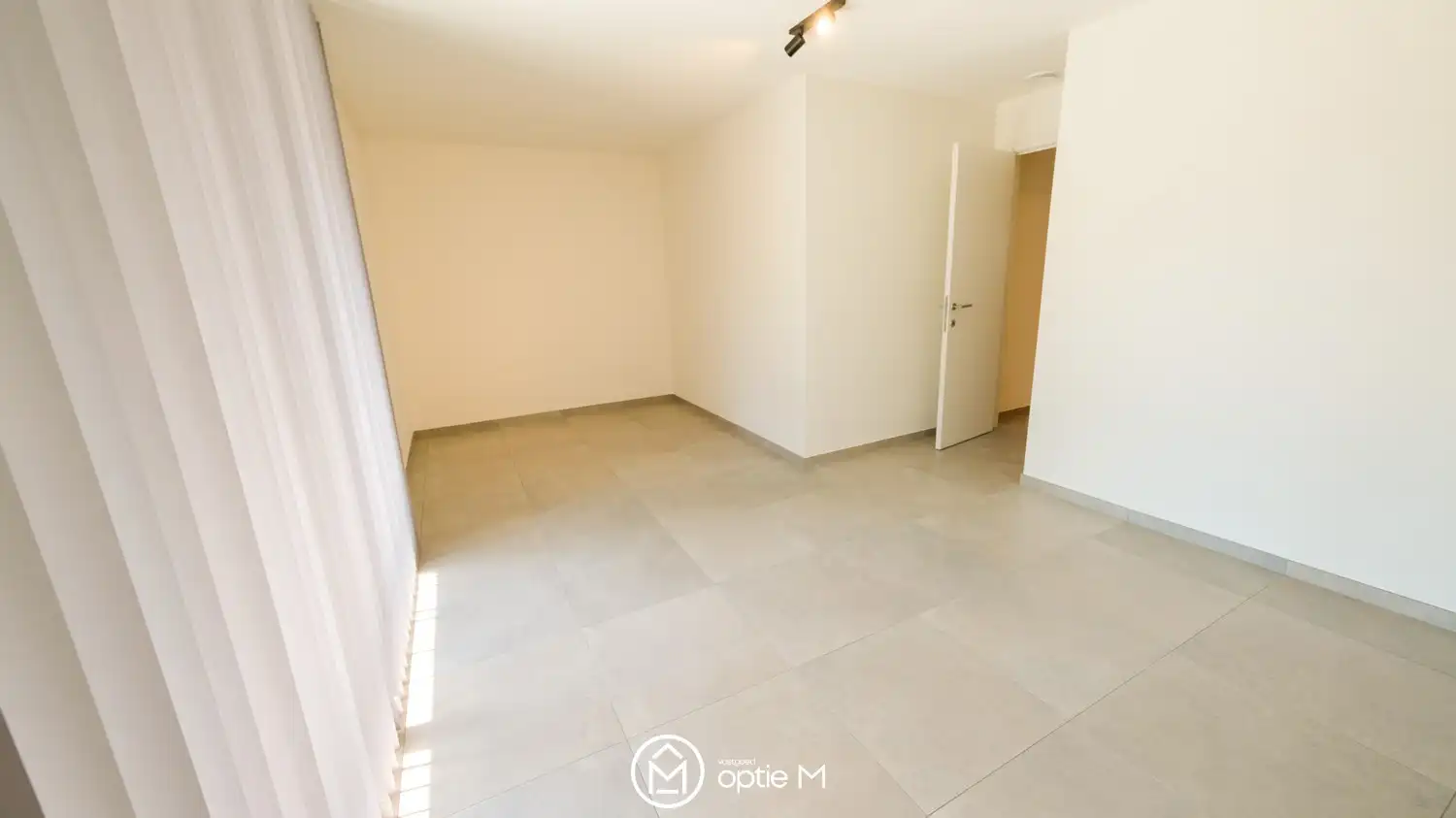 Te huur energiezuinig BEN-appartement met terras, 3 slpk in centrum Diepenbeek foto 9