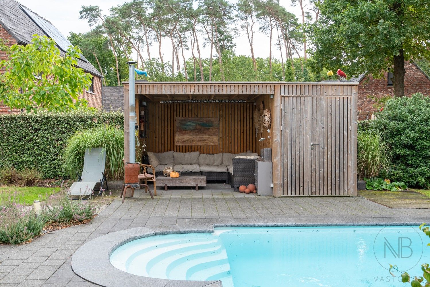 Moderne villa  met zwembad op toplocatie in Genk - instapklaar en future-proof foto 31