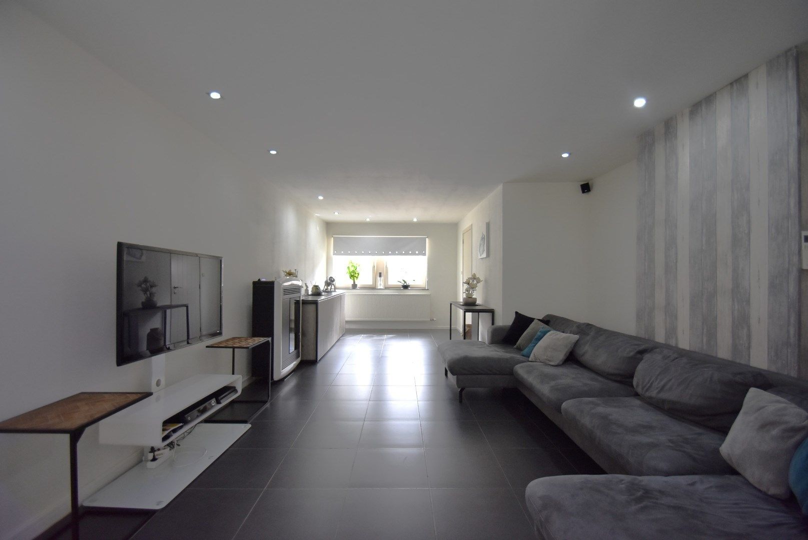 Knap gerenoveerde woning met 3 slaapkamers en tuin  foto 5