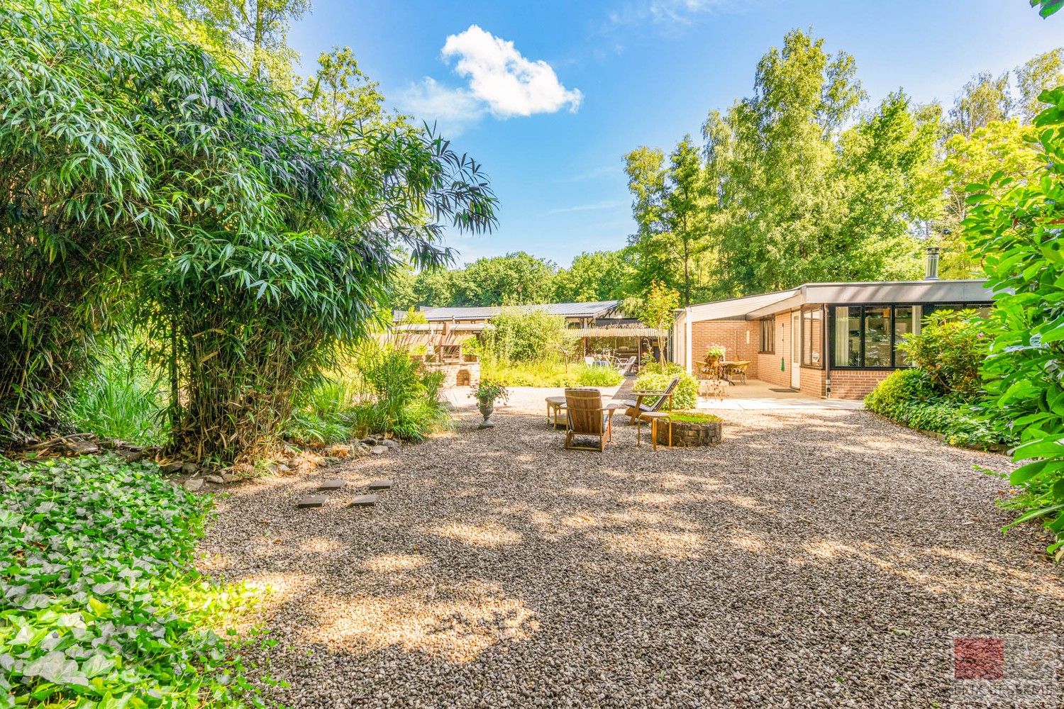 Gelijkvloerse vakantiewoning met een woonoppervlakte van 79 m², gelegen op een royaal perceel van 570 m². foto 23