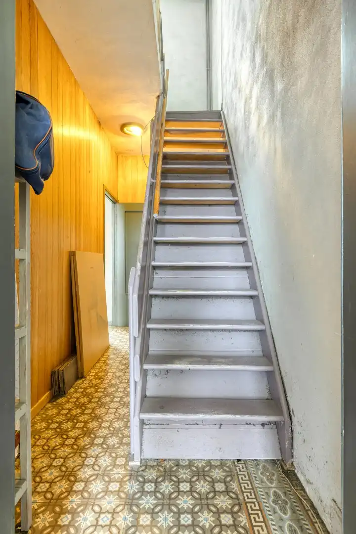 Halfopen bebouwing met 5 ruime slaapkamers, 2 badkamers, garage en tuin in Holsbeek – bewoonbare oppervlakte 214m² foto 2