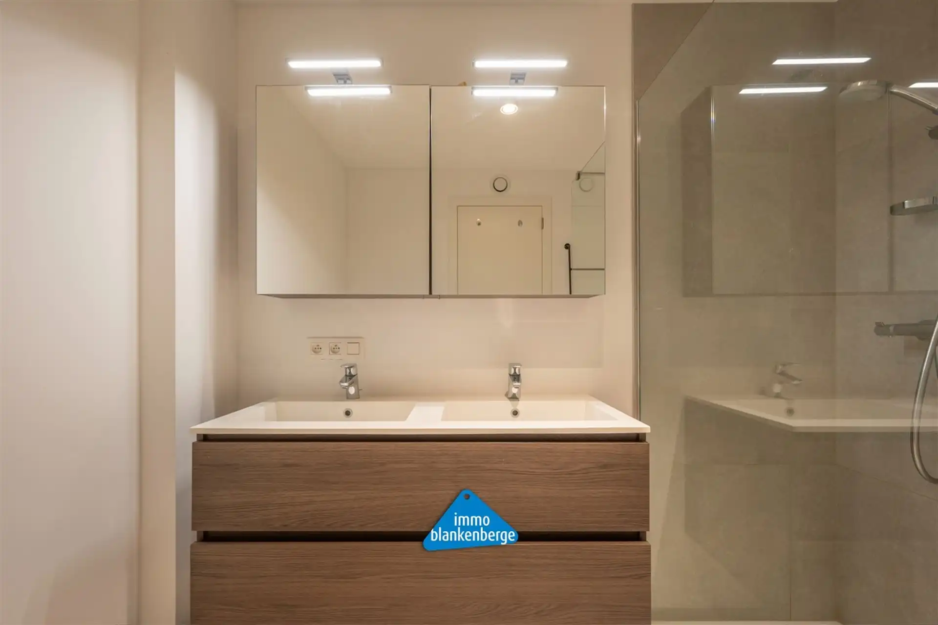 Prachtig hoekappartement op toplocatie foto 19