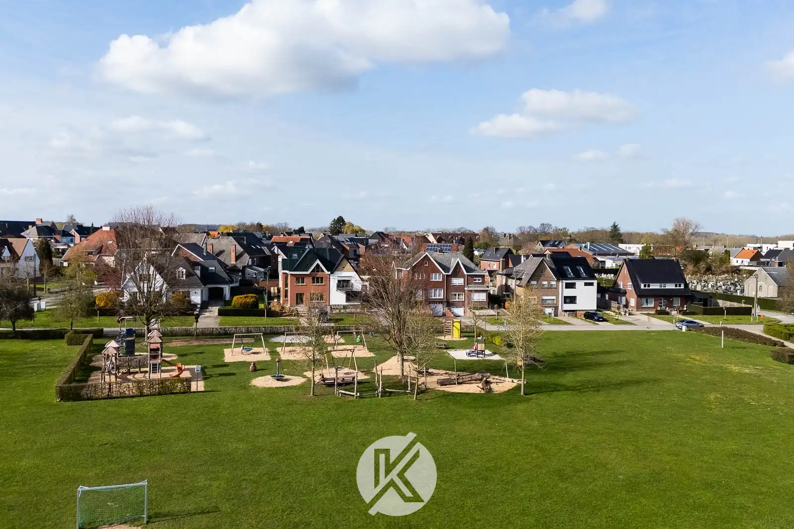 Sfeervol duplexappartement met twee terrassen foto 23