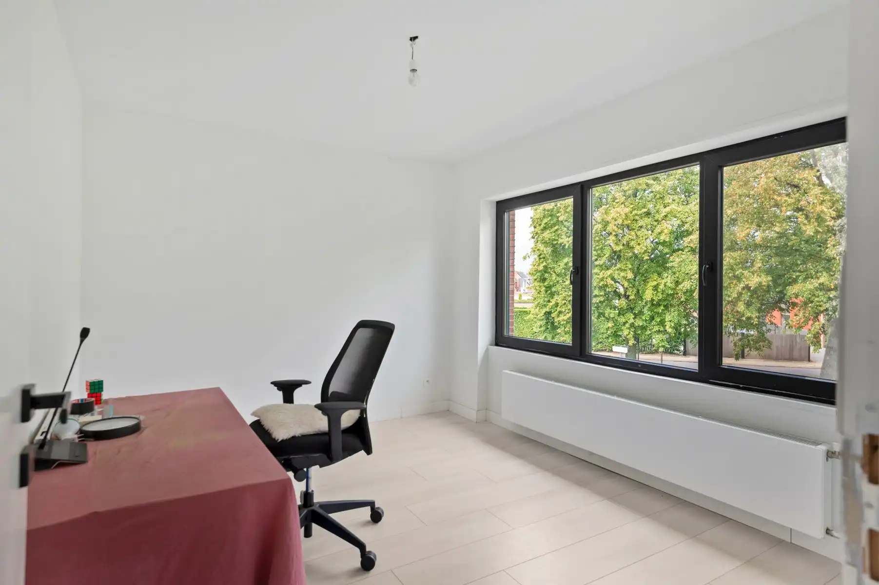 Uitstekend gelegen woning met zuidwesttuin foto 16