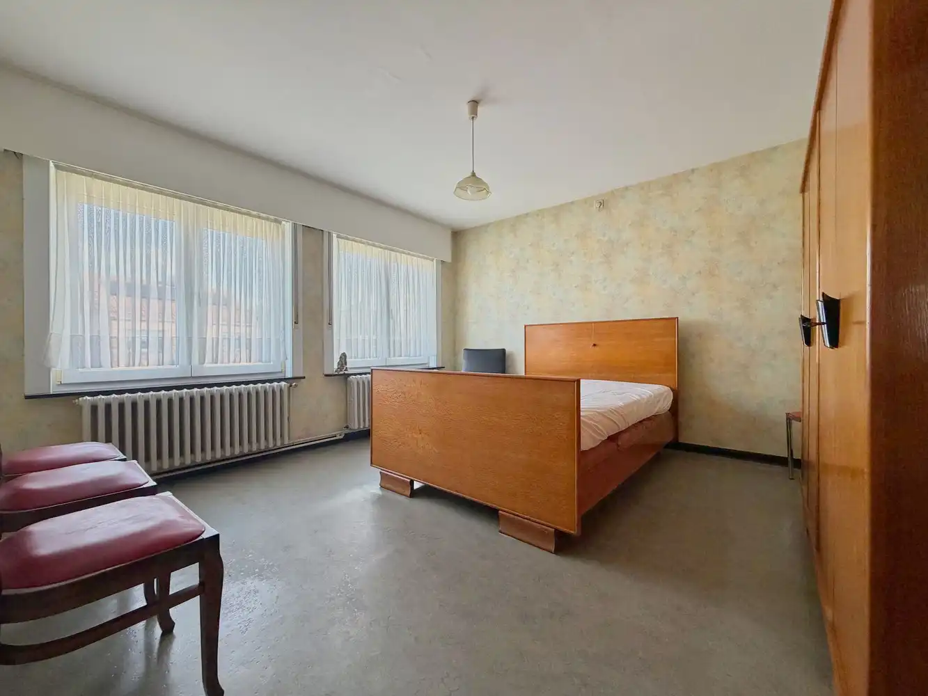 Unieke, uitzonderlijk ruime gezinswoning + tuin  (1589m²) foto 9