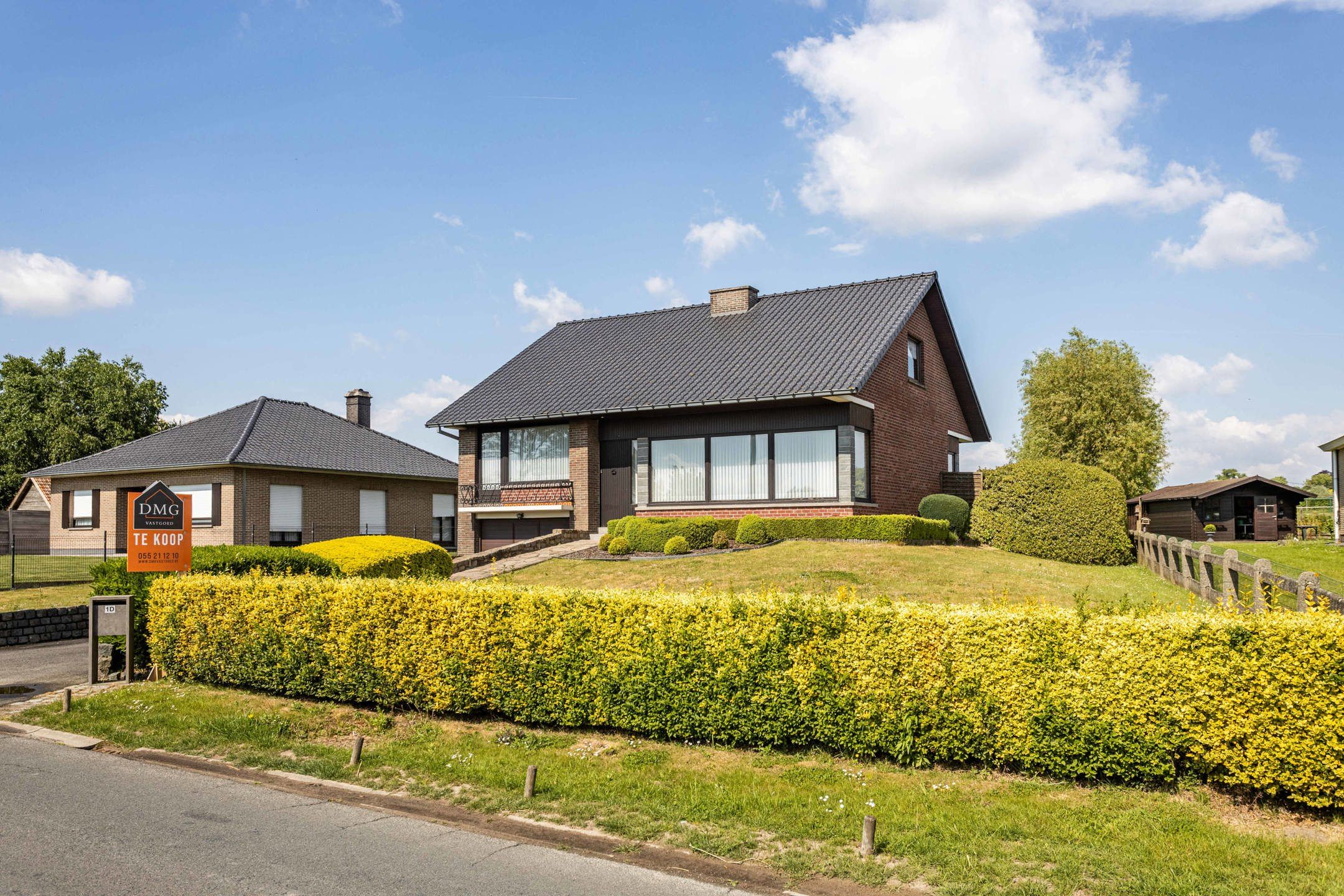 Solide alleenstaande woning op een prachtige locatie foto 4