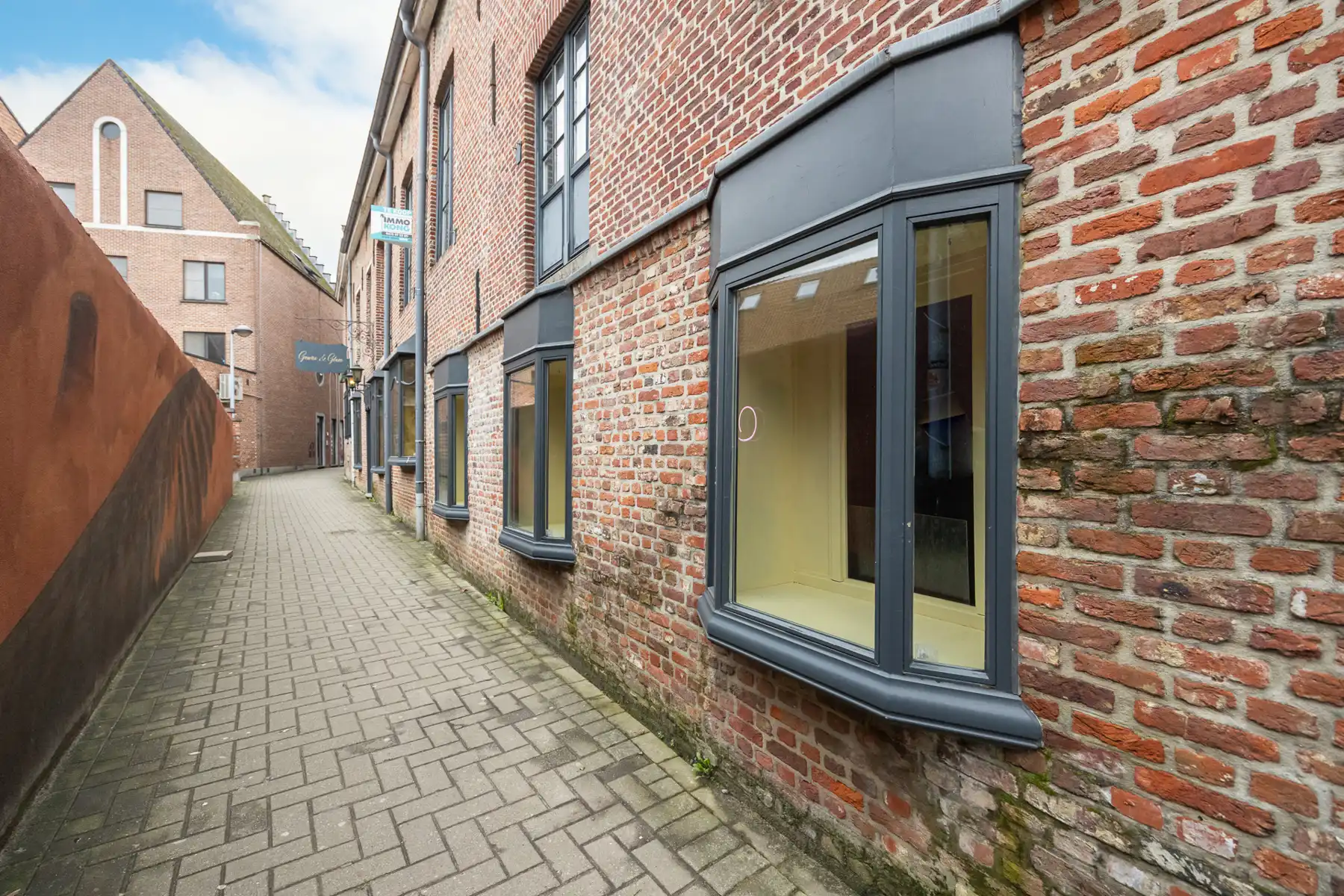 Historisch winkelpand in het centrum van Aarschot. foto 3