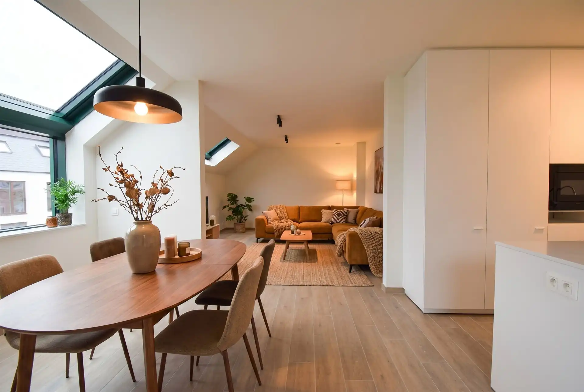 Luxueus duplex-appartement in het centrum van Sint-Gillis-Waas! foto 4