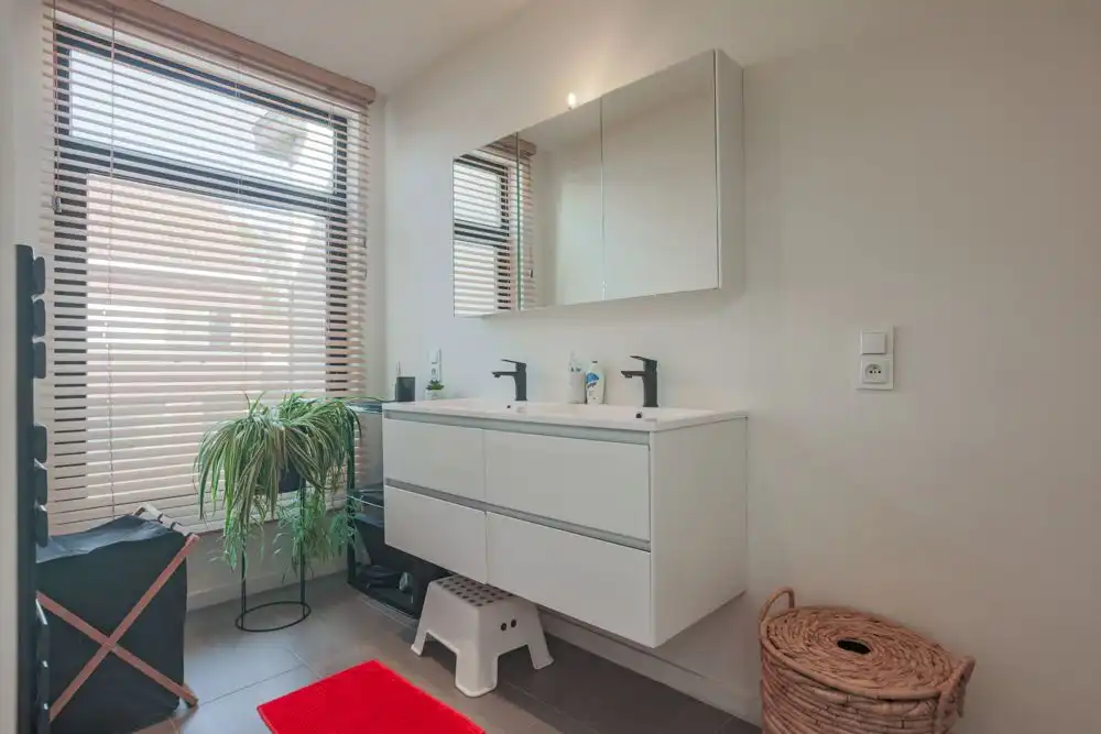 Nieuwbouw woonst met diepe tuin in het rustige Wortegem-Petegem / Elsegem foto 10