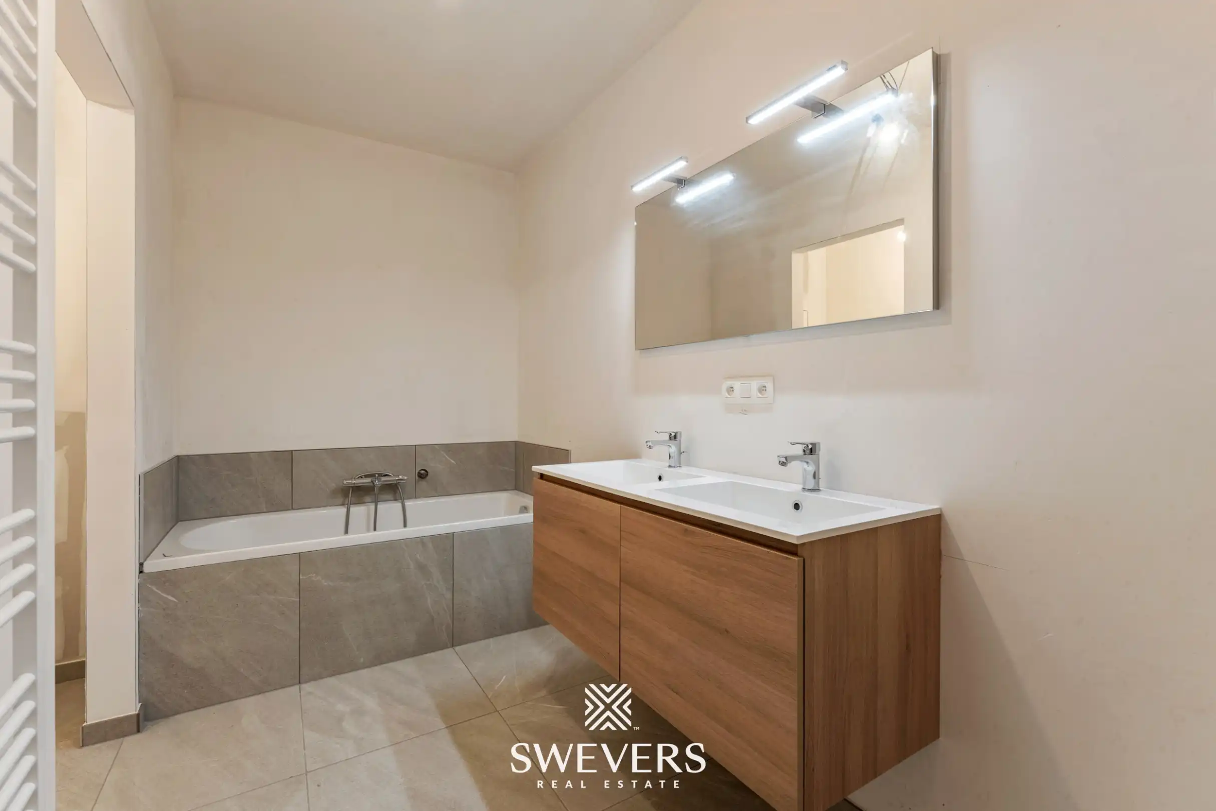 Instapklare, energiezuinige nieuwbouwwoning met drie slaapkamers in Beringen foto 22