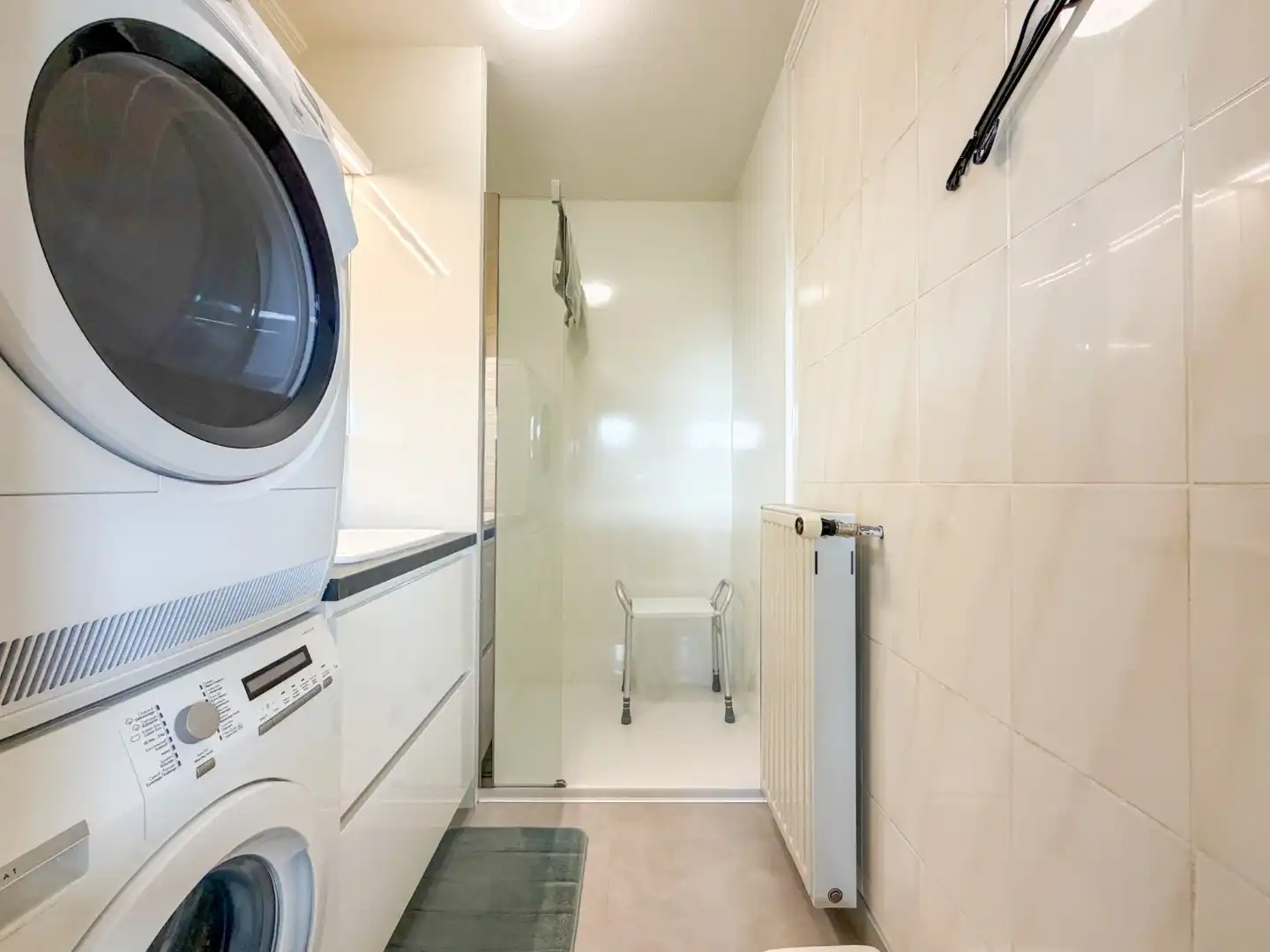 Villa op groot perceel met open zicht: 4 slaapkamers, 2 badkamers, grote tuin, topper te Torhout! foto 22