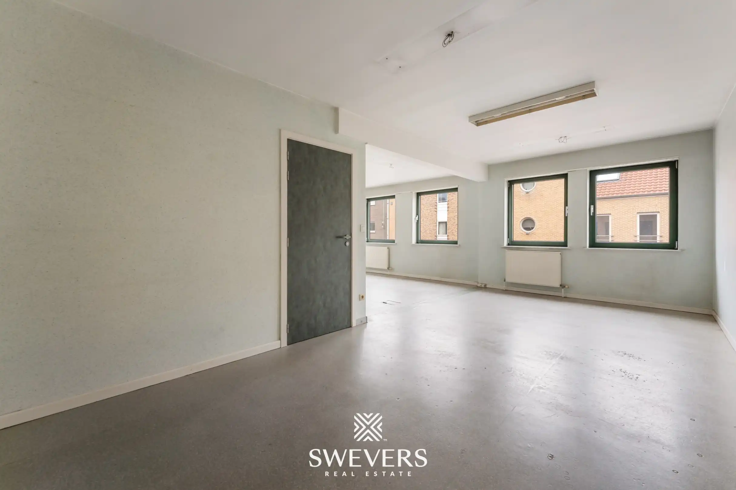 Commerciële opportuniteit met veel visibiliteit en ruimte in het centrum van Beringen foto 29