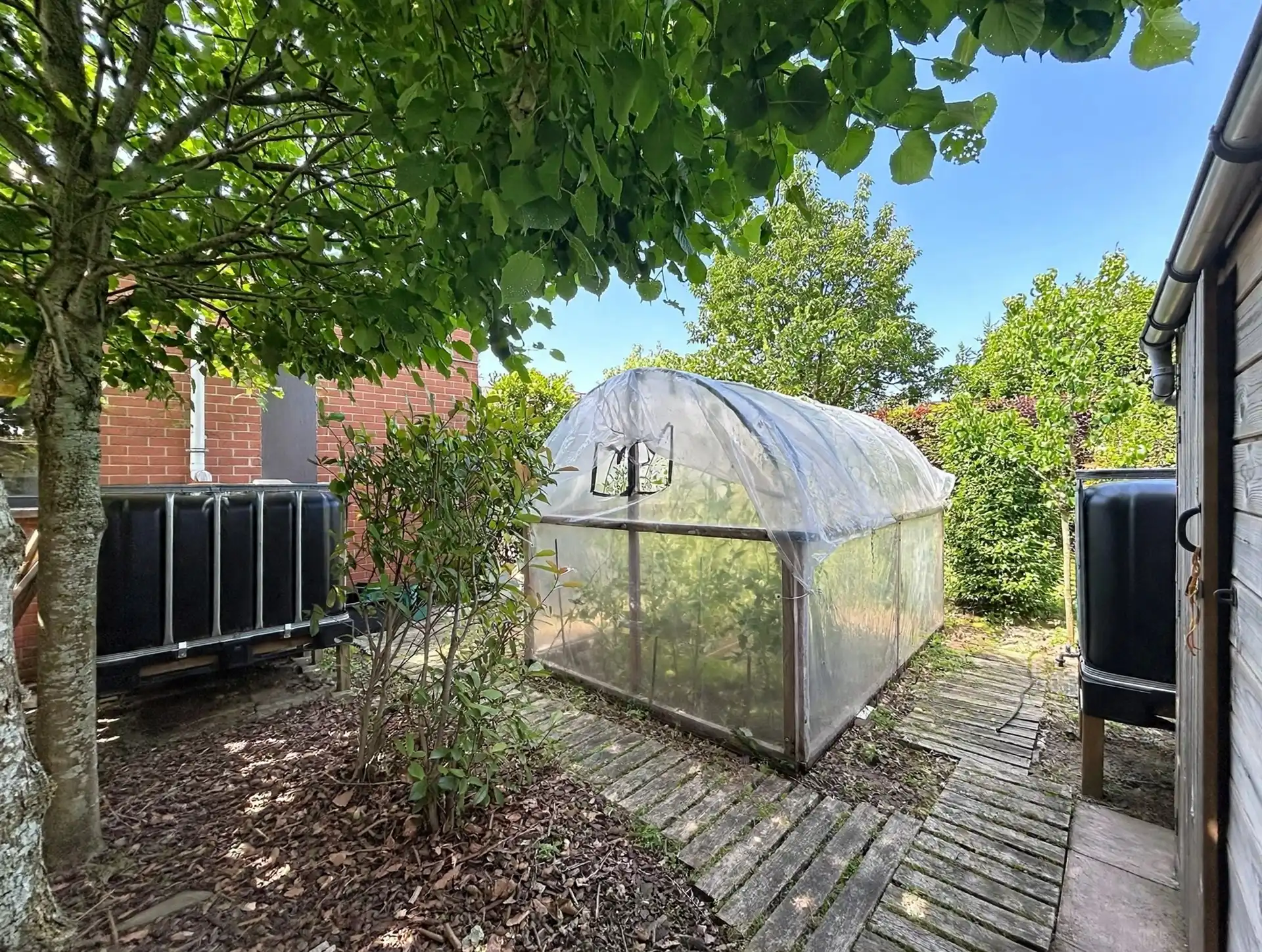 instapklare half open bebouwing met 3 slaapkamers op perceel van 349m² foto 17