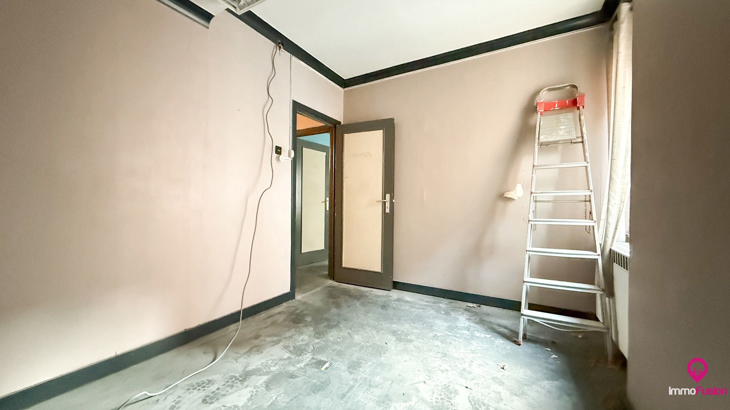 Ruim handelspand op toplocatie met woonmogelijkheid in Diest foto 16