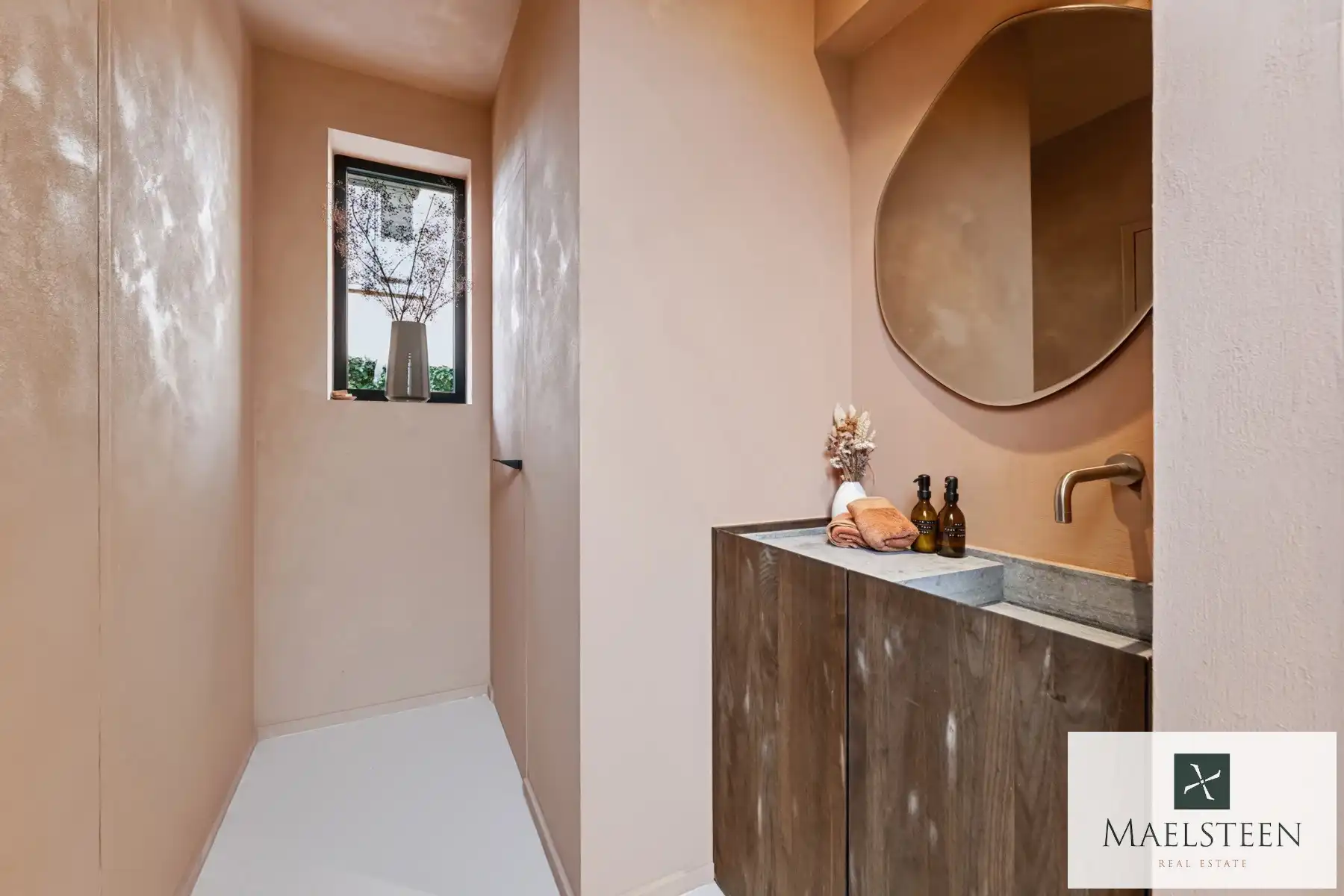 Top afgewerkte, instapklare villa op 1076 m² in Sint-Andries foto 31