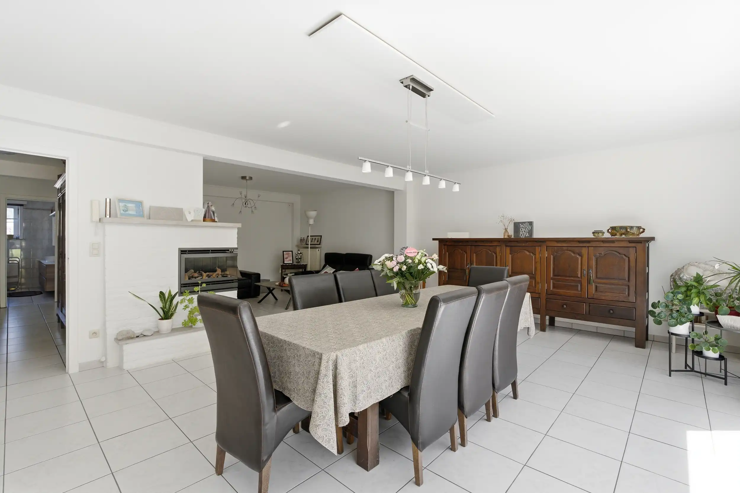 Verrassend ruim wonen: 136 m² mét garagebox foto 3