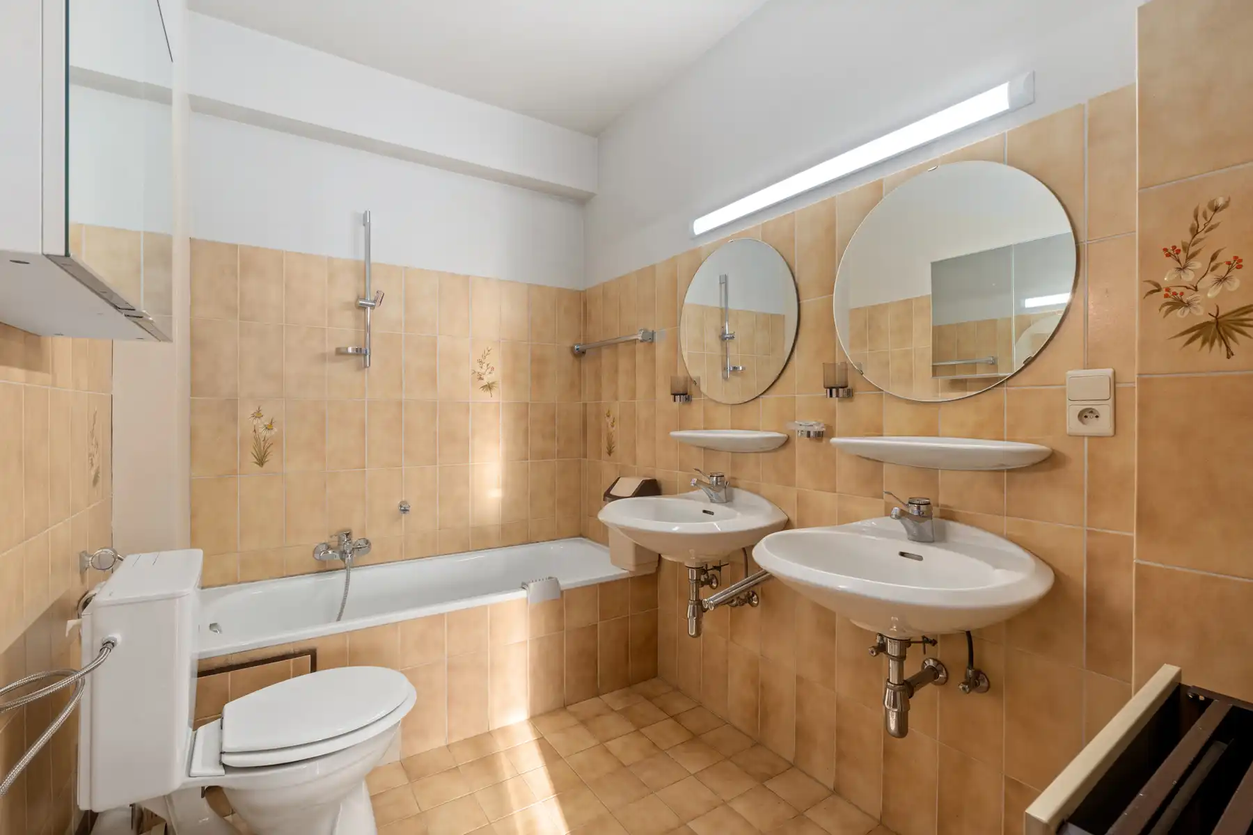 3 slaapkamer appartement + garage in kleinschalig gebouw foto 11