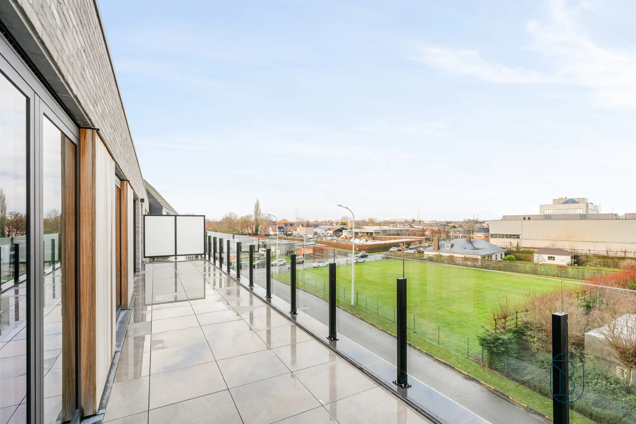 Penthouse met ruim terras en 6% btw mogelijk in Harelbeke foto 12