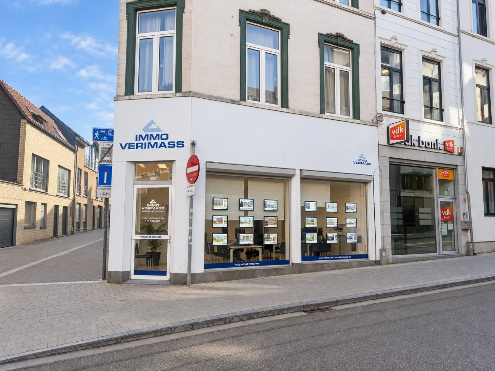 Aantrekkelijk en goed zichtbaar hoekpand in centrum Leuven!  foto 2